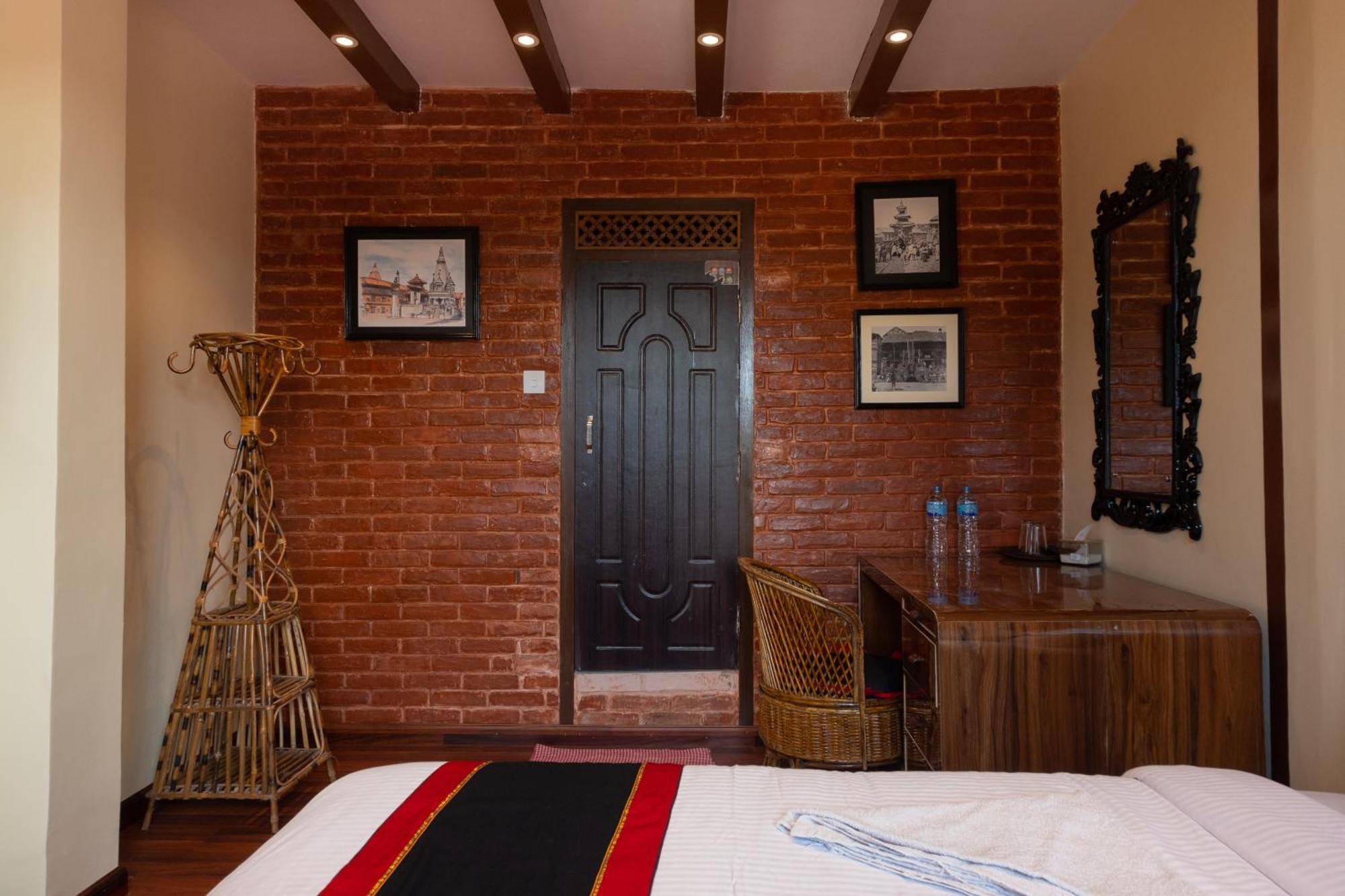 Tulaja Boutique Hotel Bhaktapur Ngoại thất bức ảnh